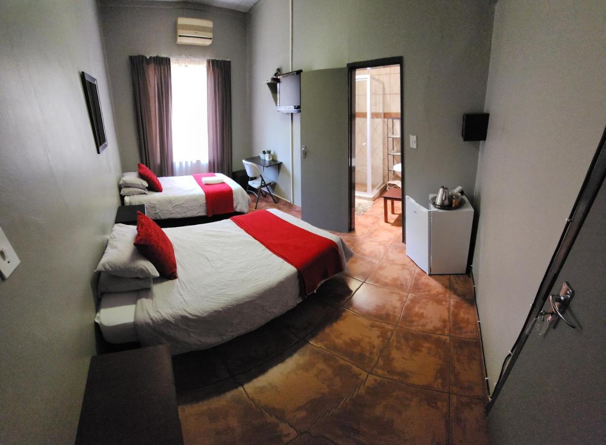 Casa Feliz Hotell Mokopane Exteriör bild