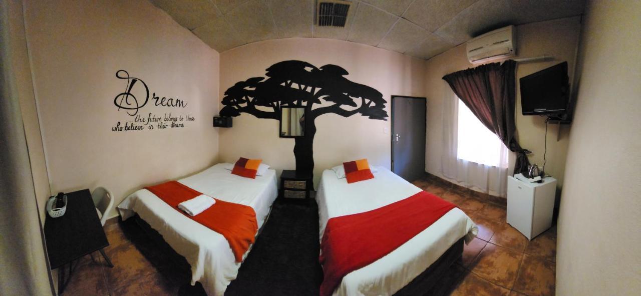 Casa Feliz Hotell Mokopane Exteriör bild